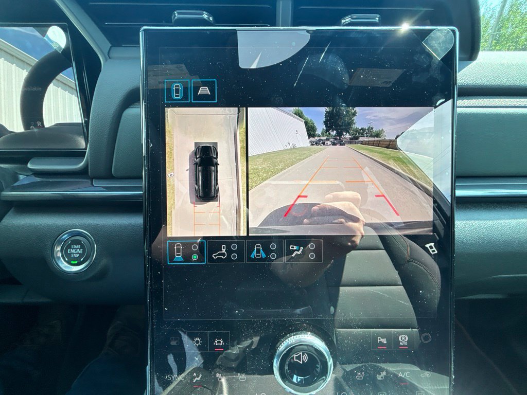 New 2027 Sterling Metallic GMC AT4 image 27