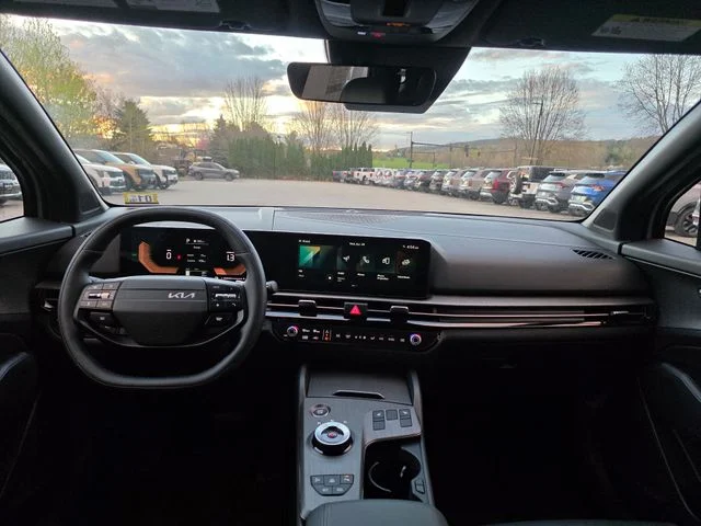 New 2026 Gray Kia X-Line image 18