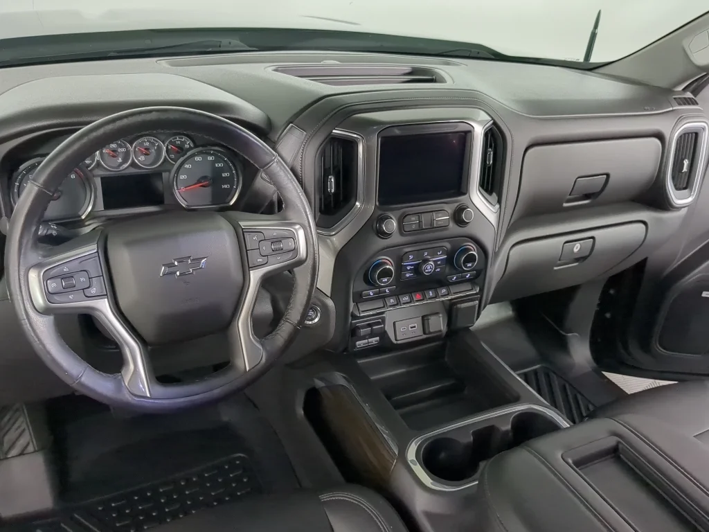 Used 2020 Black Chevrolet RST image 13