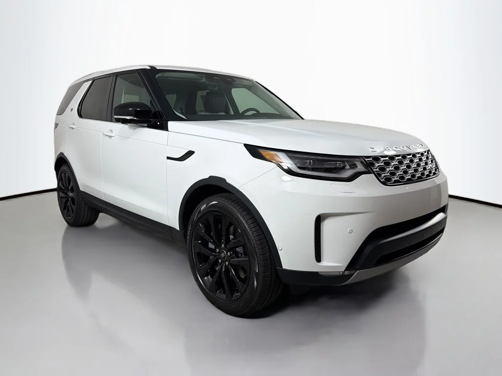 New 2026 Fuji White Land Rover S image 3