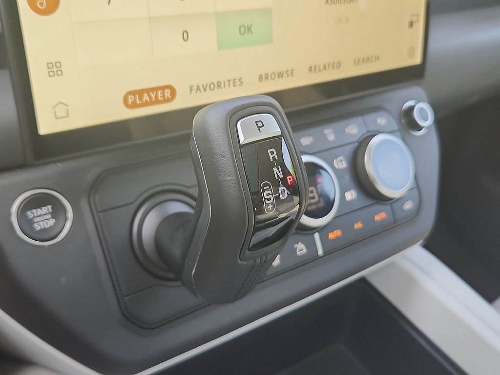 Used 2026 Woolstone Green Metallic Land Rover S image 15