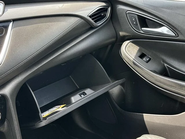 Used 2021 White Buick Preferred image 31