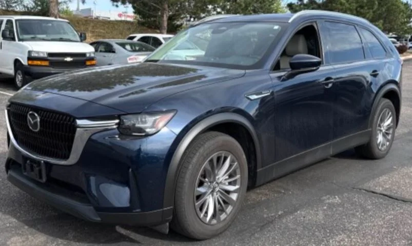 2024 Mazda CX-90 PHEV Preferred Package's photo