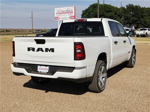 New 2026 PW7 Bright Whit Ram EXPRESS CREW CAB 4X2 5