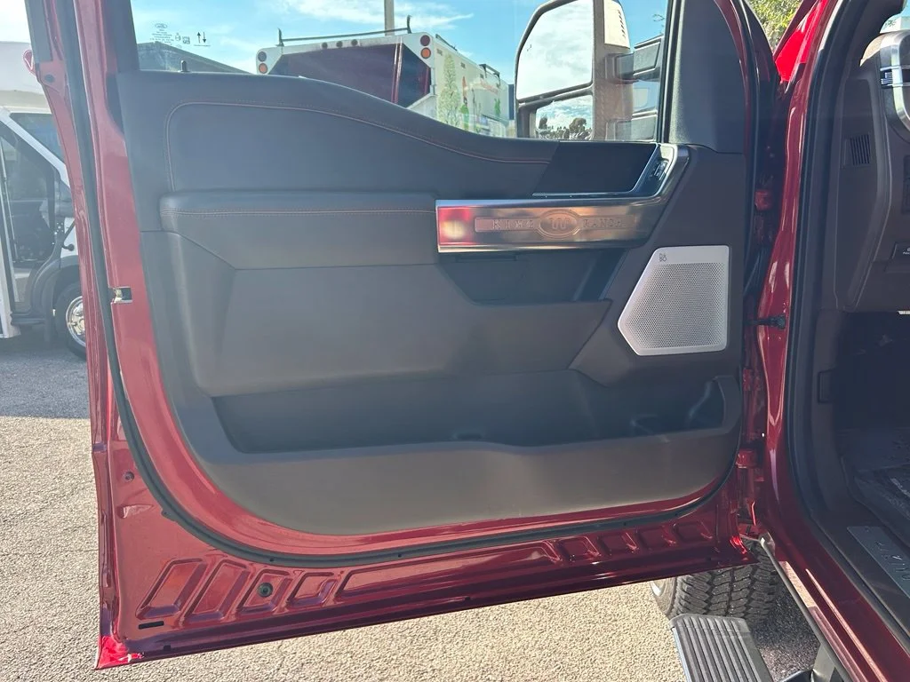 Certified Used 2026 Ruby Red Metallic Ford King Ranch image 38
