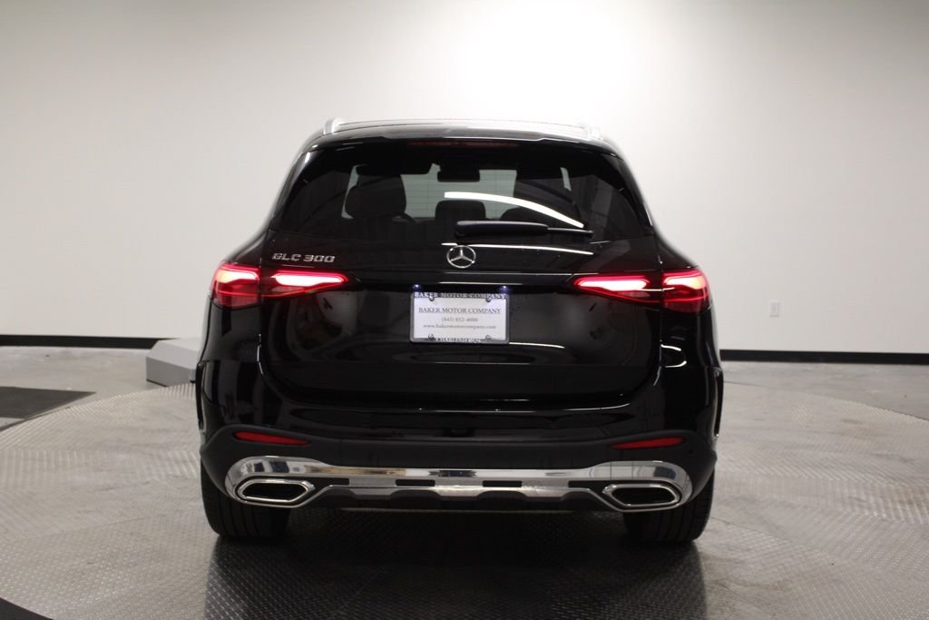 Used 2026  Mercedes-Benz GLC 300 image 6