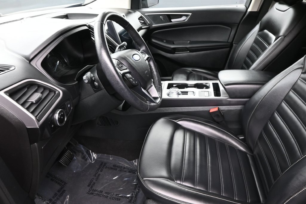 Used 2023 Black Ford SEL image 25