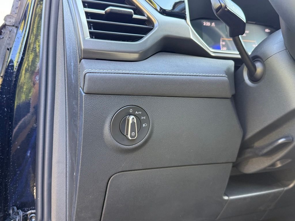 New 2026 Black Volkswagen 1.5T SE Black image 26
