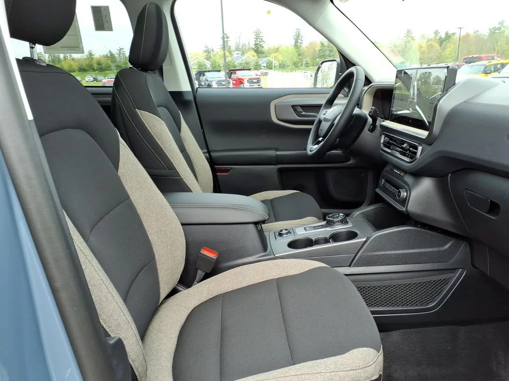 New 2026 Azure Gray Metallic Tri-Coat Ford Big Bend image 8