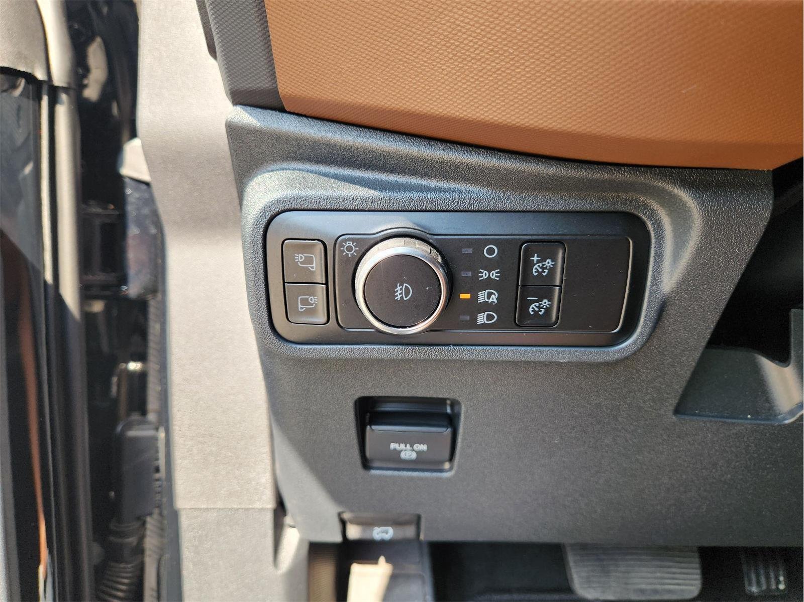 Used 2024 Black Ford Outer Banks image 21