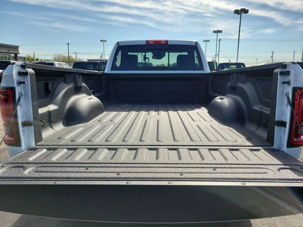 New 2026 Bright White Clear-Coat Exterior Paint RAM Tradesman image 7