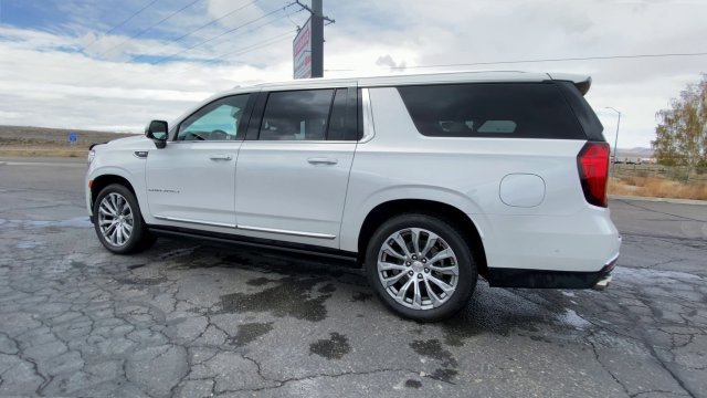 Certified Used 2023 WHITE FROST TRICOAT GMC Denali image 6