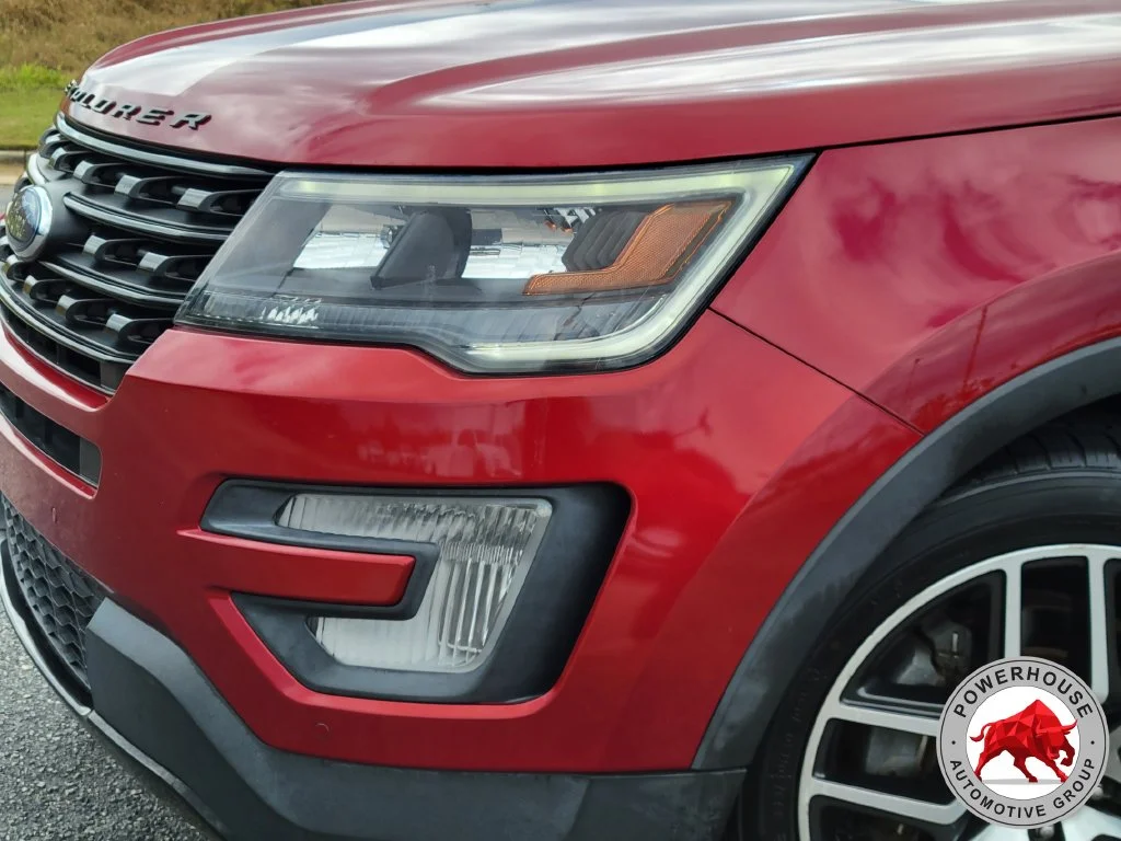 Used 2017 Red Ford Sport image 10