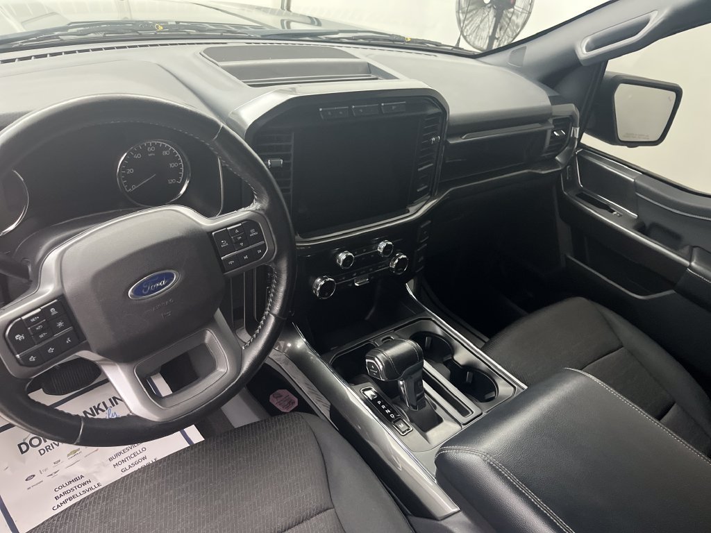 Used 2021 Black Ford XLT image 14