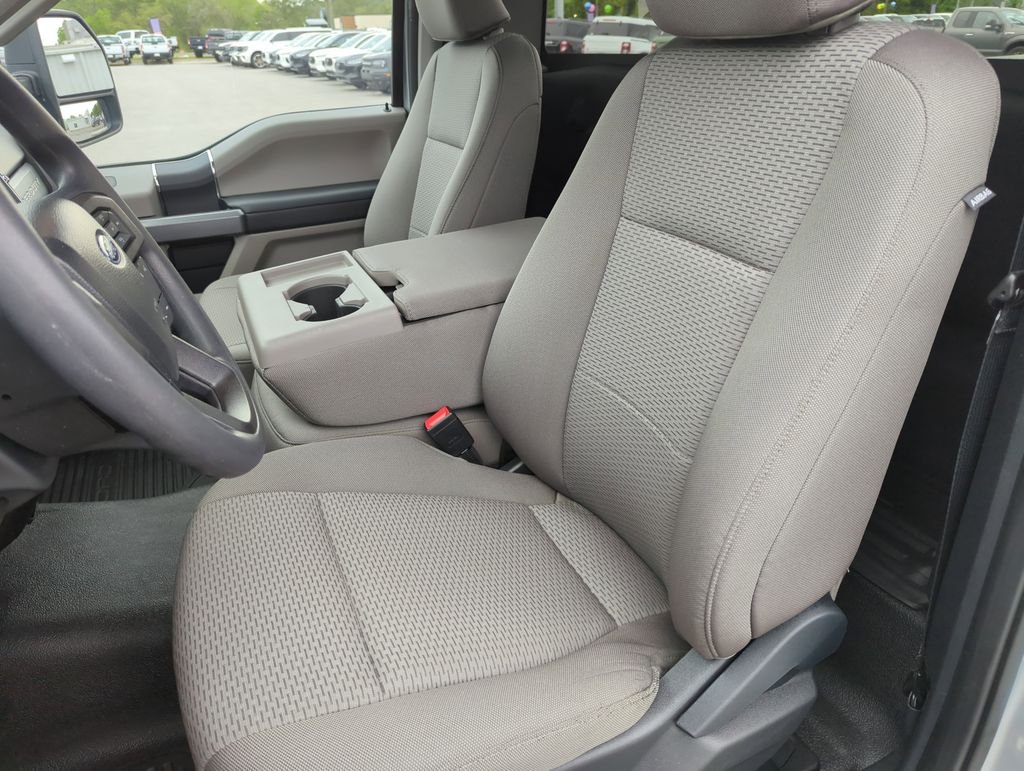 Used 2022 Silver Ford XLT image 12