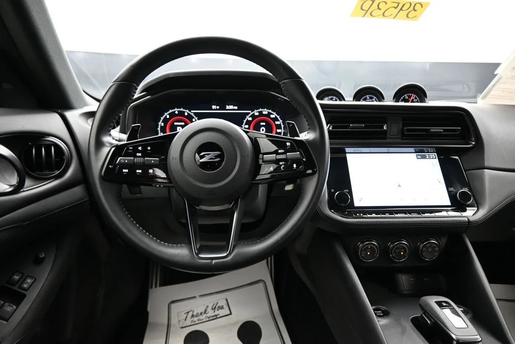 Used 2025 Gray Nissan Performance image 13