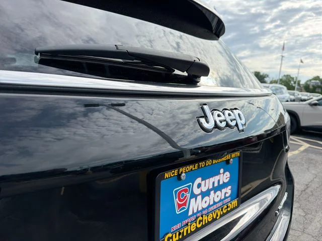 Used 2024 Black Jeep Limited image 30