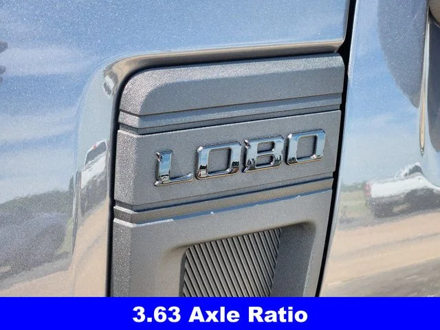 New 2026 Carbonized Gray Metallic Ford Lobo™ image 11