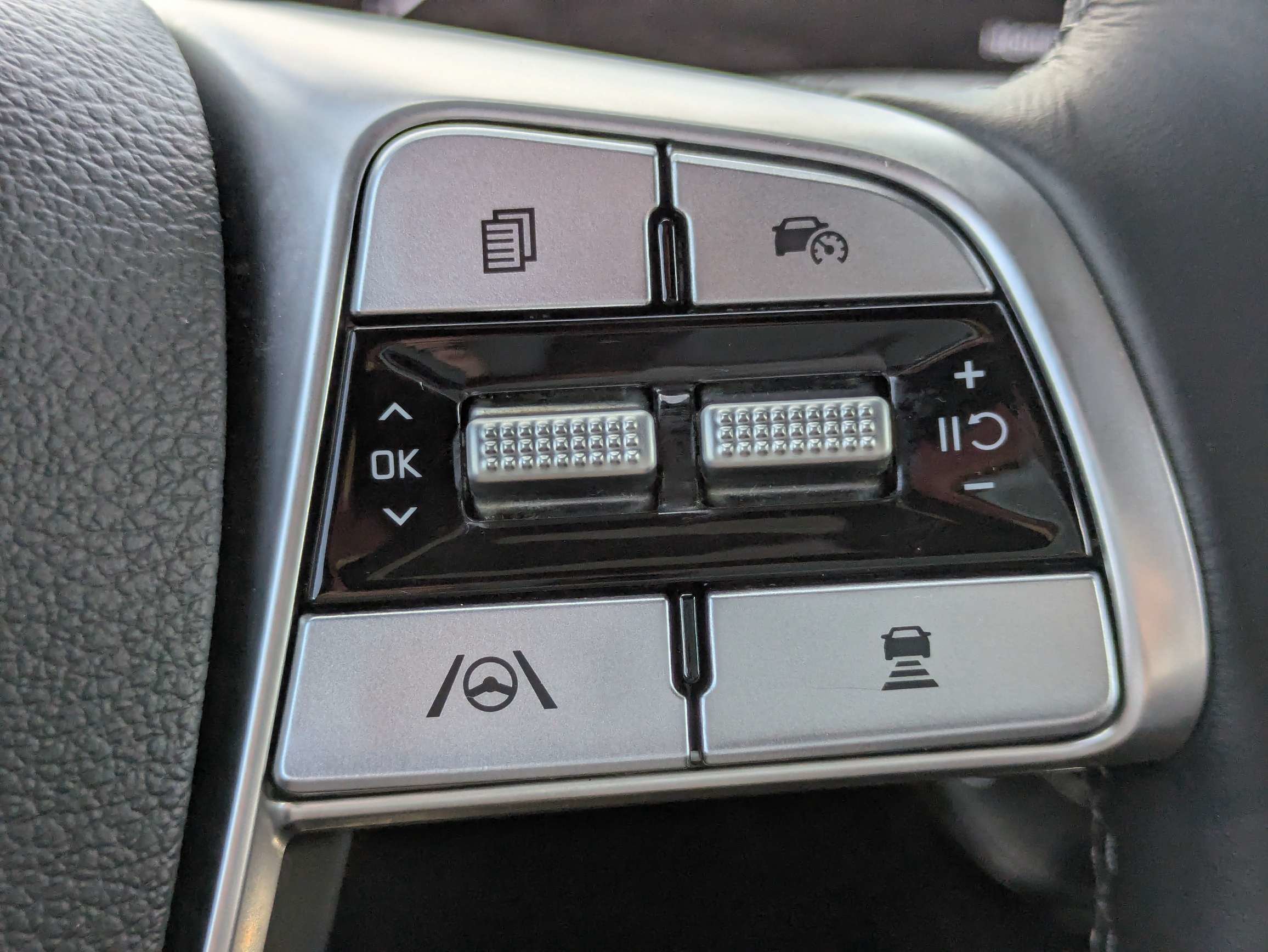 Certified Used 2023 Wolf Gray Kia SX Prestige X-Line image 30