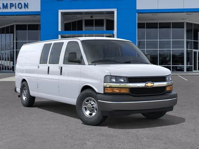 2026 Chevrolet Express Cargo Work Van - Photo 7