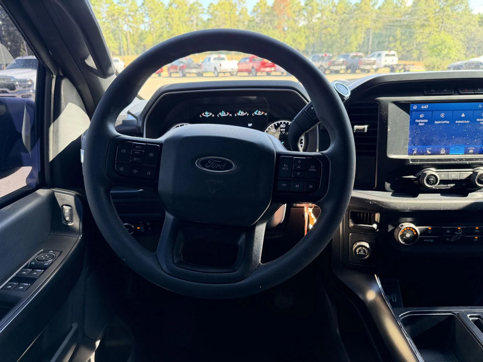 Used 2023 Avalanche Gray Ford XL image 8