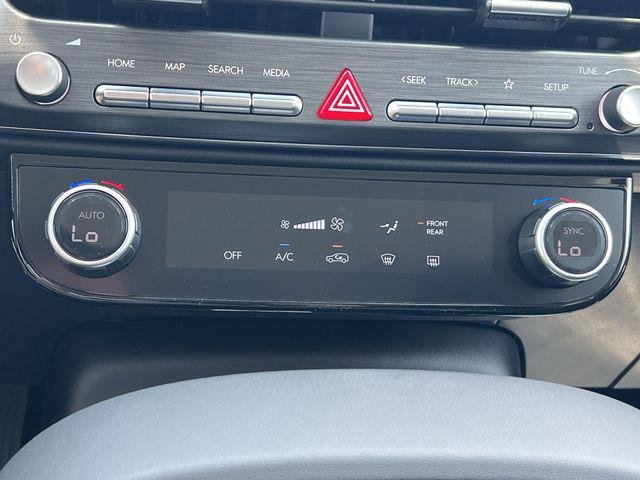 New 2026 White Hyundai SE FWD image 18