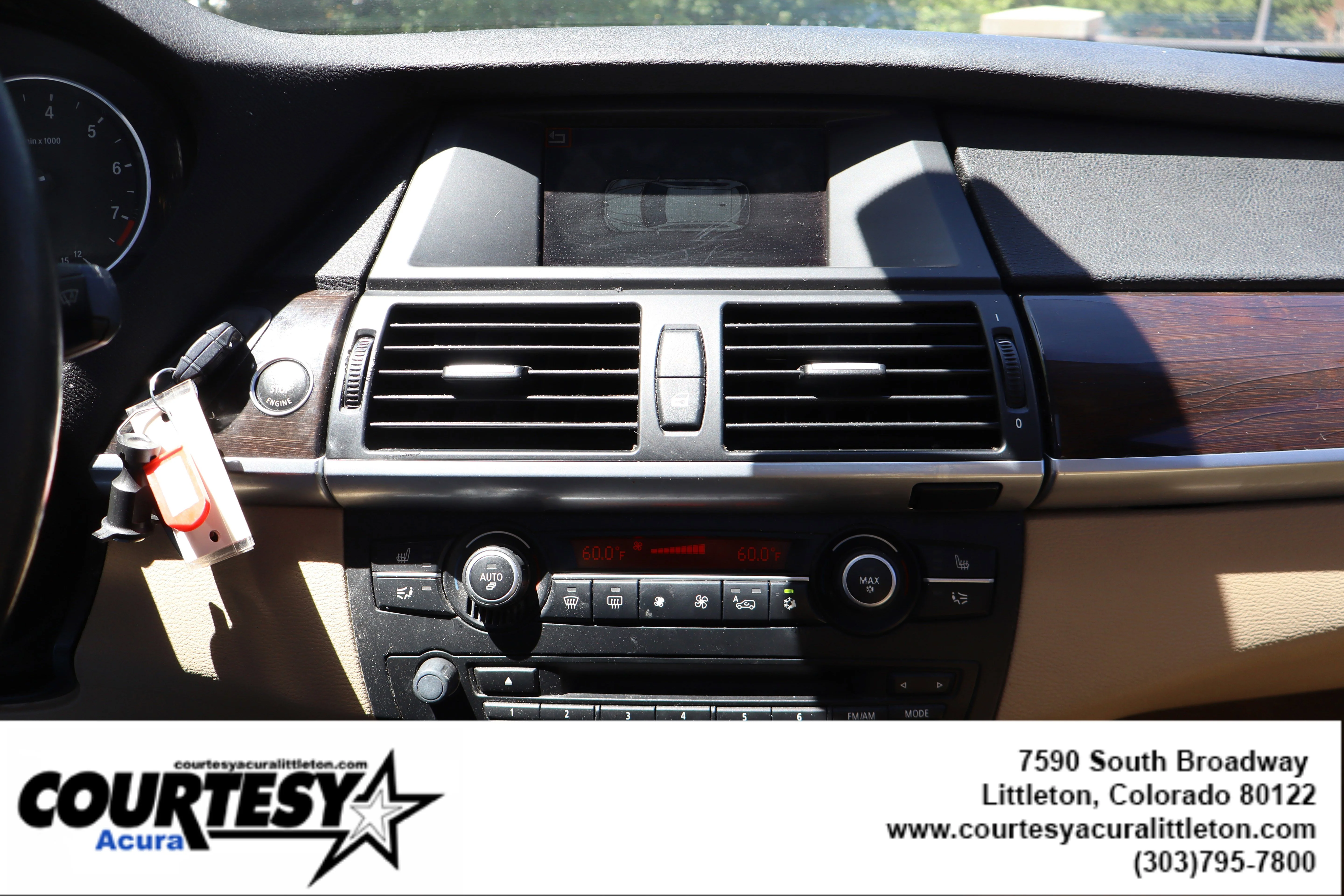 Used 2008 Black BMW 3.0si image 16