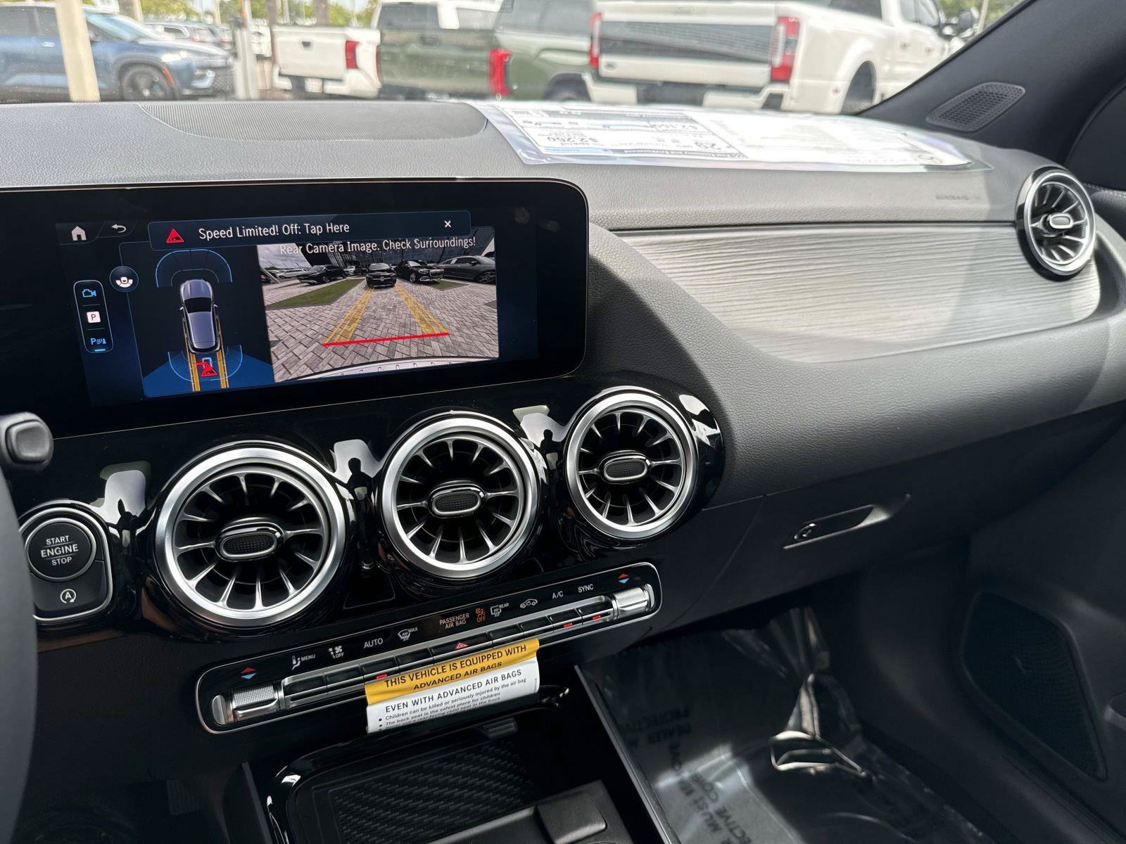 New 2026 Polar White Mercedes-Benz 250 SUV image 27