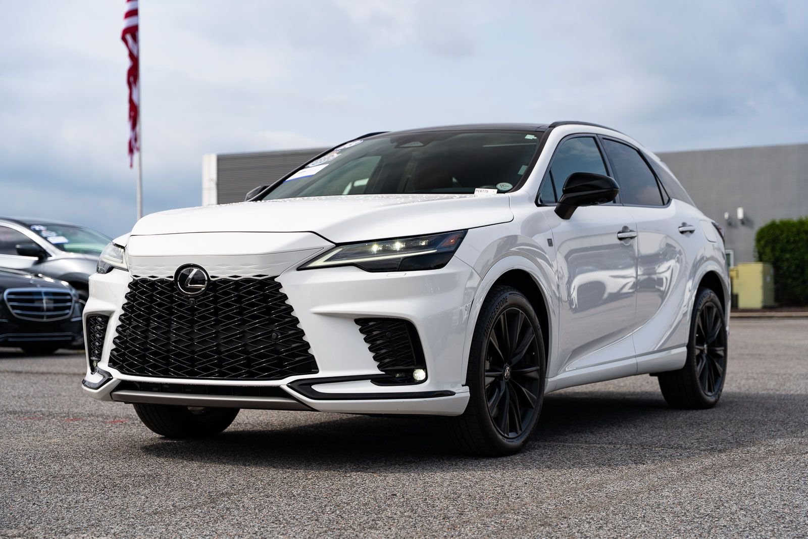Certified Used 2023 White Lexus 500h F SPORT Performance image 3