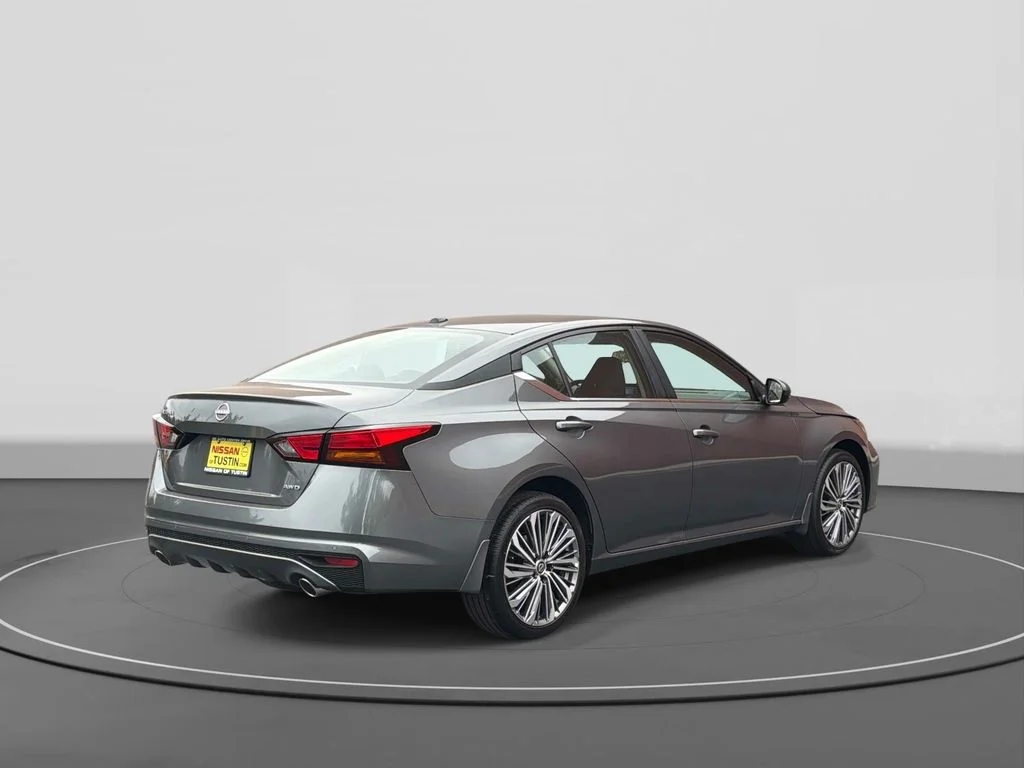 New 2026 Gun Metallic Nissan SV image 7