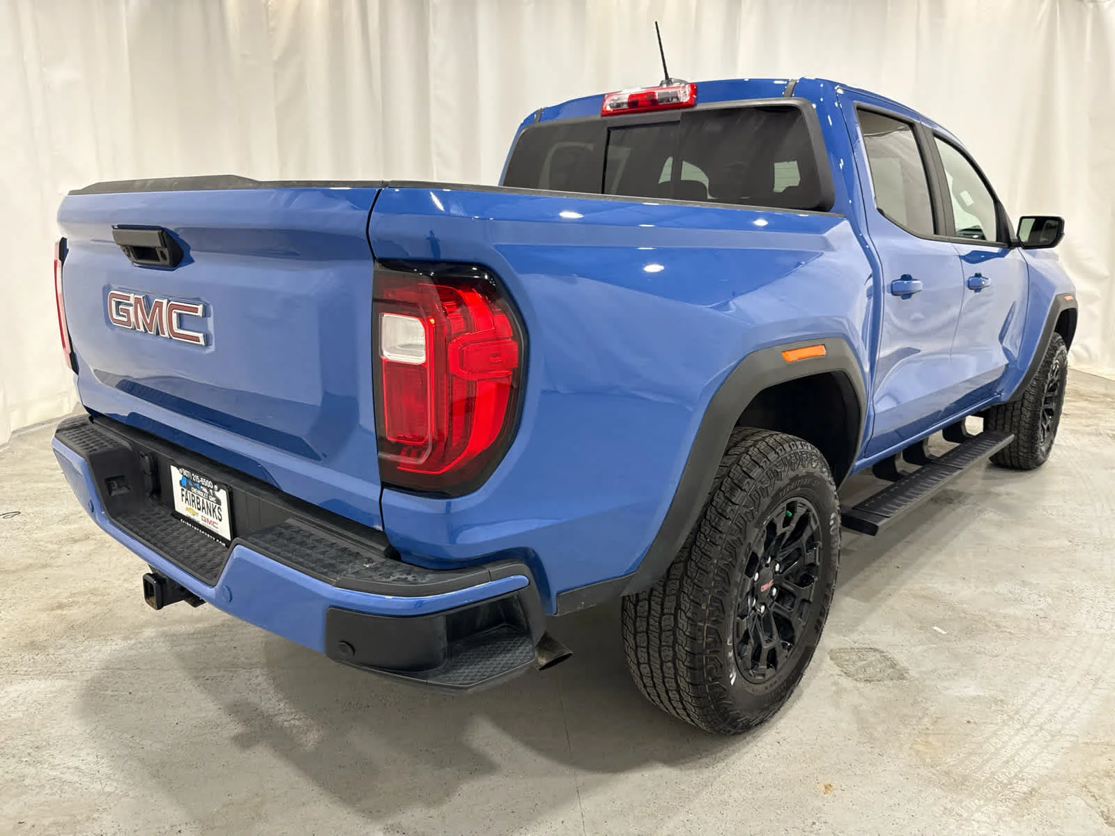 Certified Used 2026 Rapids Metallic GMC Elevation image 5