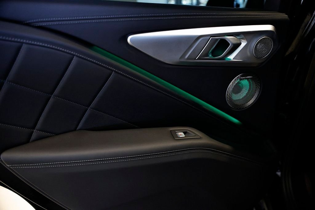 New 2026 Black Sapphire Metallic BMW Label image 25