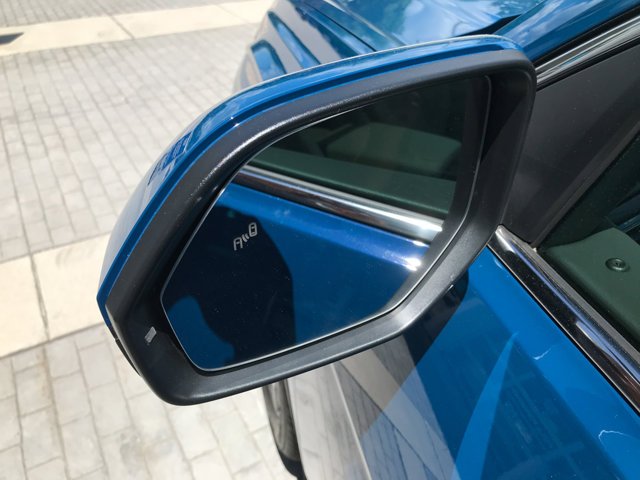 New 2026 Mountain Lake Blue Metallic Volkswagen 2.0T SEL image 12