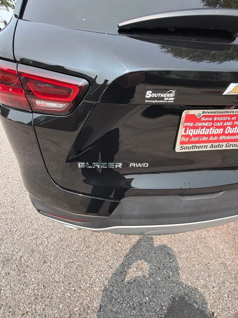 Used 2023 Black Chevrolet LT image 8