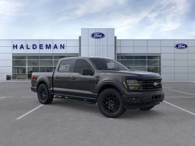New 2026 Agate Black Metallic Ford XLT image 7