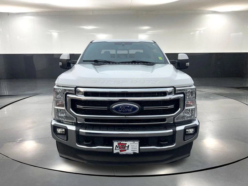Used 2022 White Ford Lariat image 3