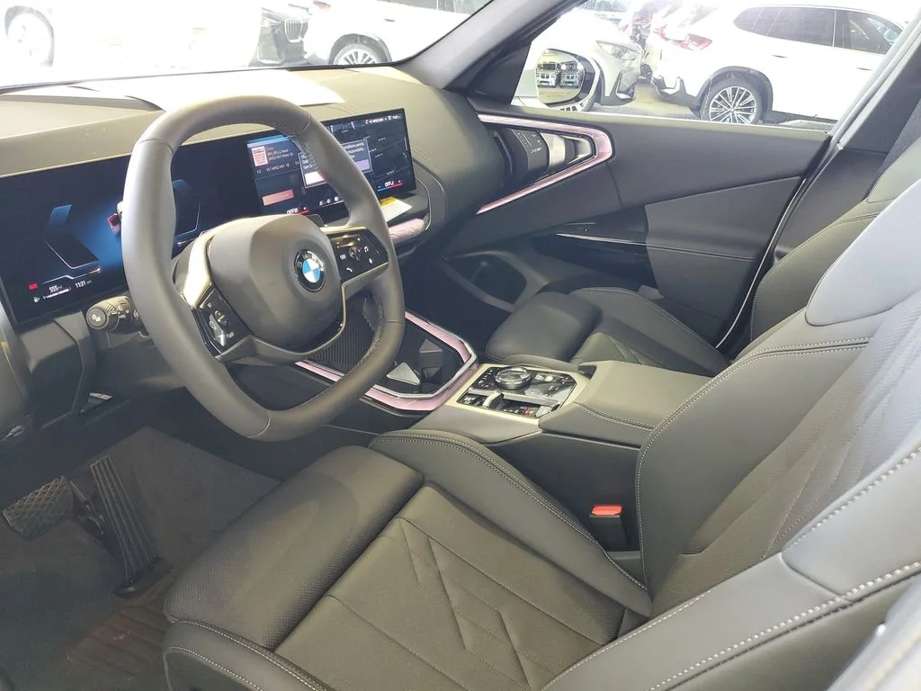 2026 BMW X3 30 - Photo 15