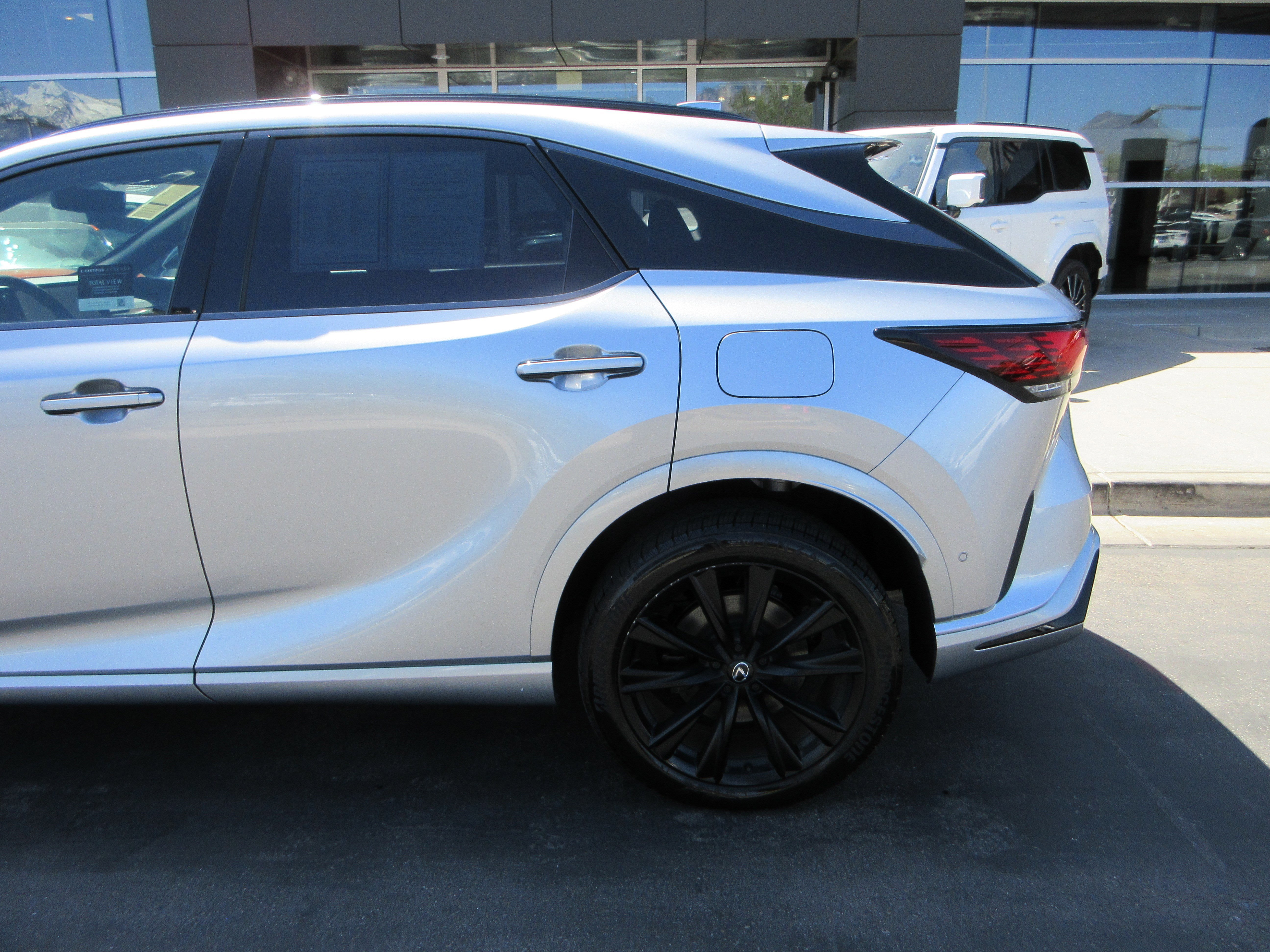 Certified Used 2024 IRIDIUM Lexus 500h F SPORT Performance image 5