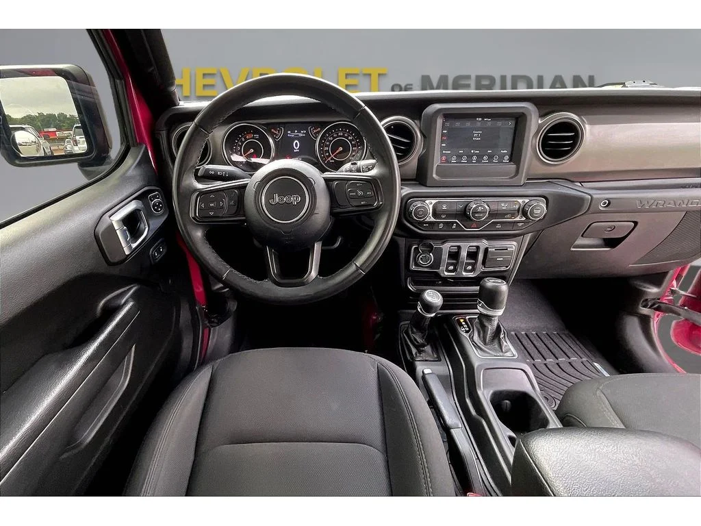 Used 2022 Pink Jeep Sport S image 5