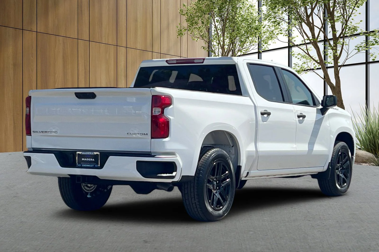 New 2026 Summit White Chevrolet Custom image 4
