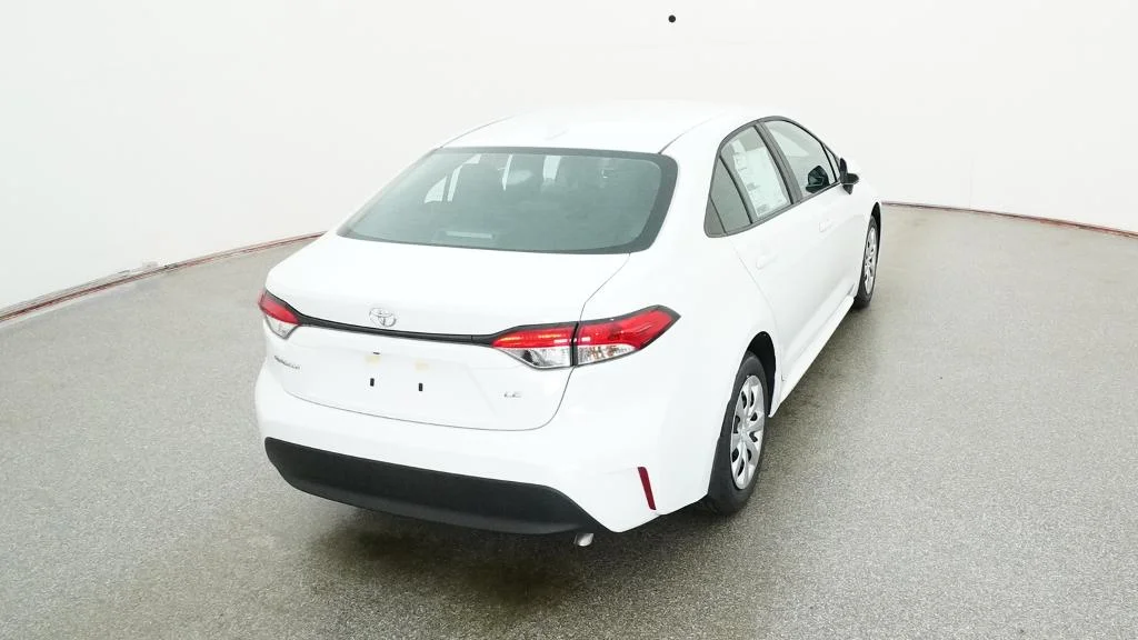 New 2026 Ice Cap Toyota LE image 22