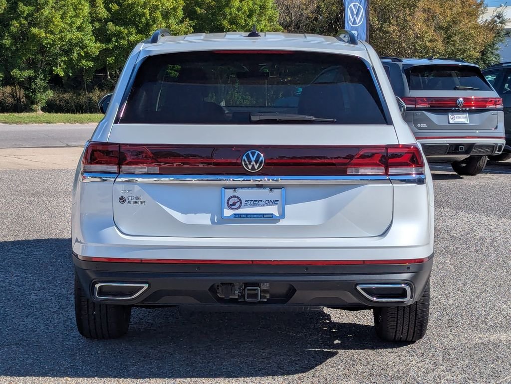 2026 Volkswagen Atlas SE w/Tech - Photo 6