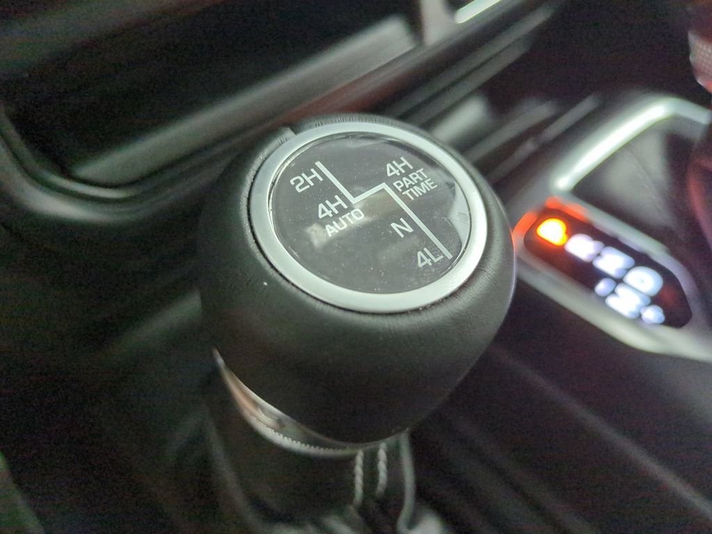2022 Jeep Wrangler Unlimited Sahara 4XE - Photo 28