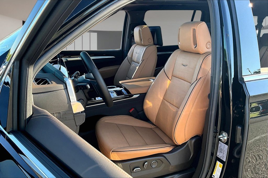 2026 Cadillac Escalade ESV Luxury - Photo 9
