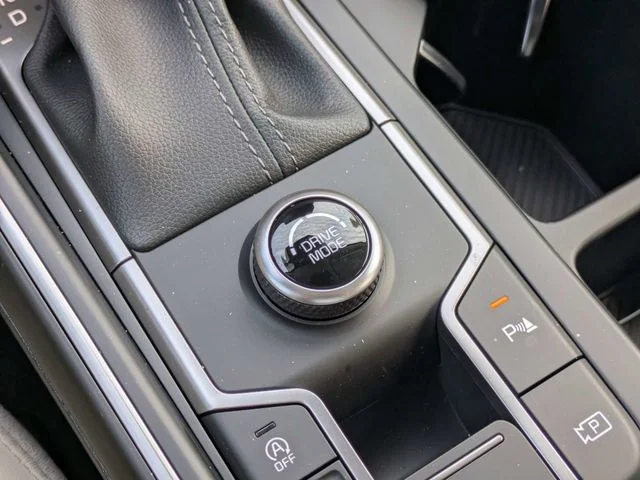 2025 Kia Sorento S - Photo 25