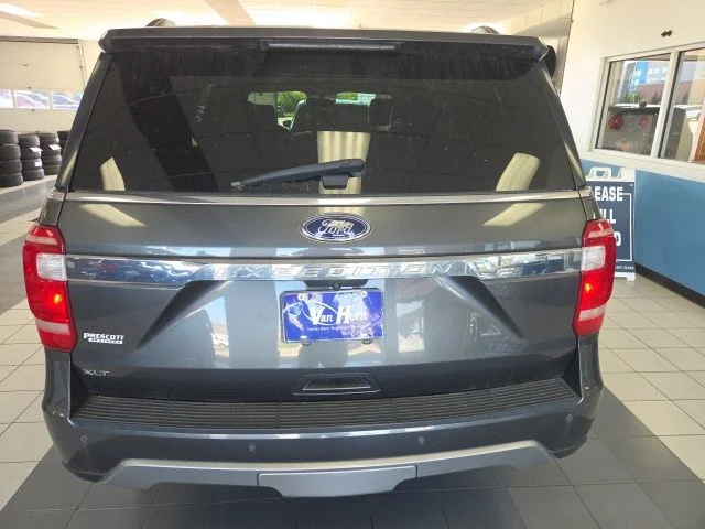 Used 2018 Magnetic Ford XLT image 4