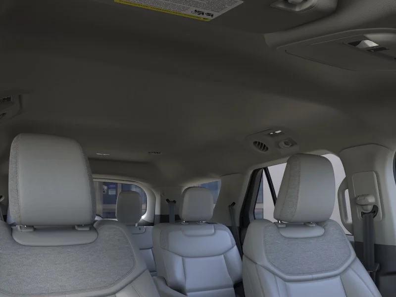 New 2026 Space White Metallic Ford Active image 59
