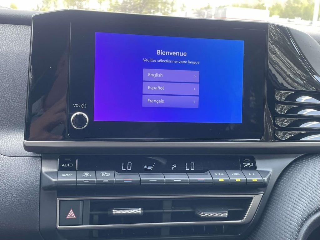 Used 2025  Toyota SE image 24