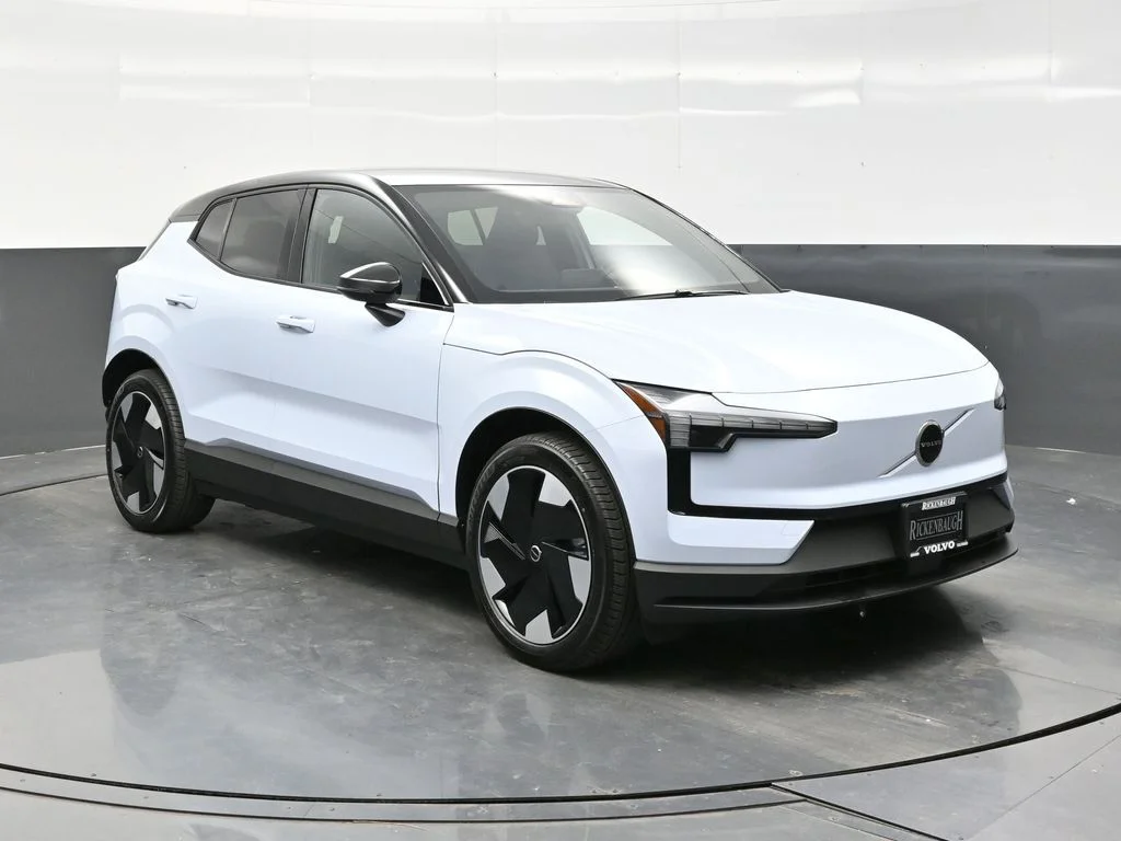 2026 Volvo EX30 Twin Motor Performance Plus's photo