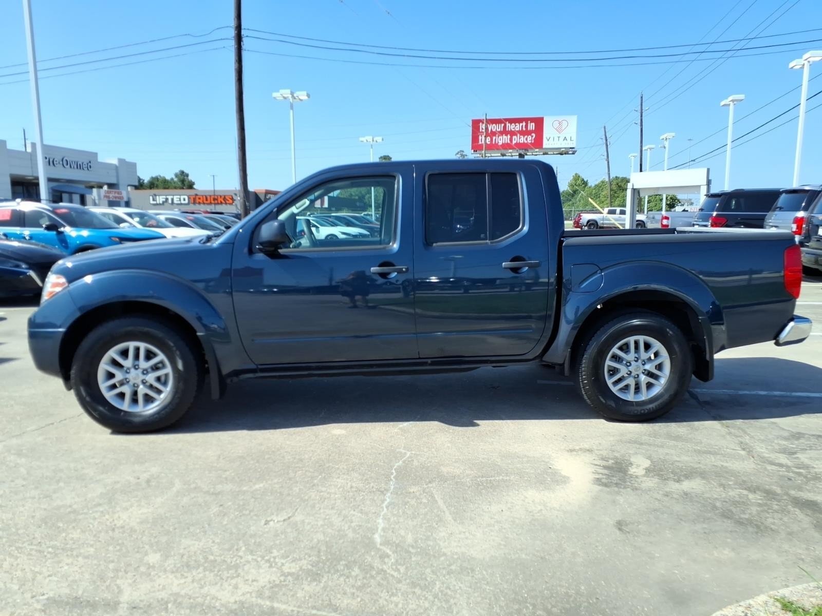 2021 Nissan Frontier SV - 7